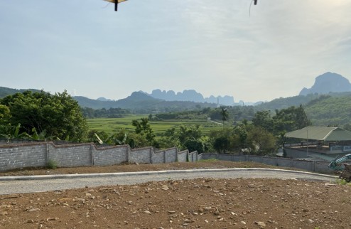 Bán gấp 5.400m2 đất nghỉ dưỡng bám mặt đường vành đai thị xã Lương Sơn, Hòa Bình