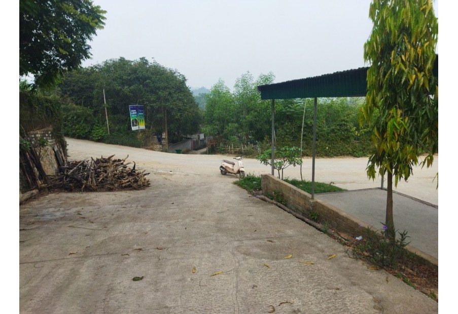 Chính chủ gửi bán 6843m2 đất nghỉ dưỡng tại Mông Hóa, tp Hòa Bình.