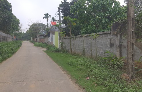 Chính chủ gửi bán 350m2 đất thổ cư, mặt tiền 11m, liền kề quy hoạch vùng lõi thị xã Lương Sơn tại Hòa Sơn, Lương Sơn, Hòa Bình.